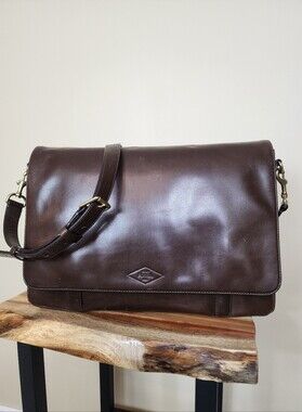Fossil Aiden Leather Messenger Bag Dark Brown Laptop Work Crossbody Briefcase